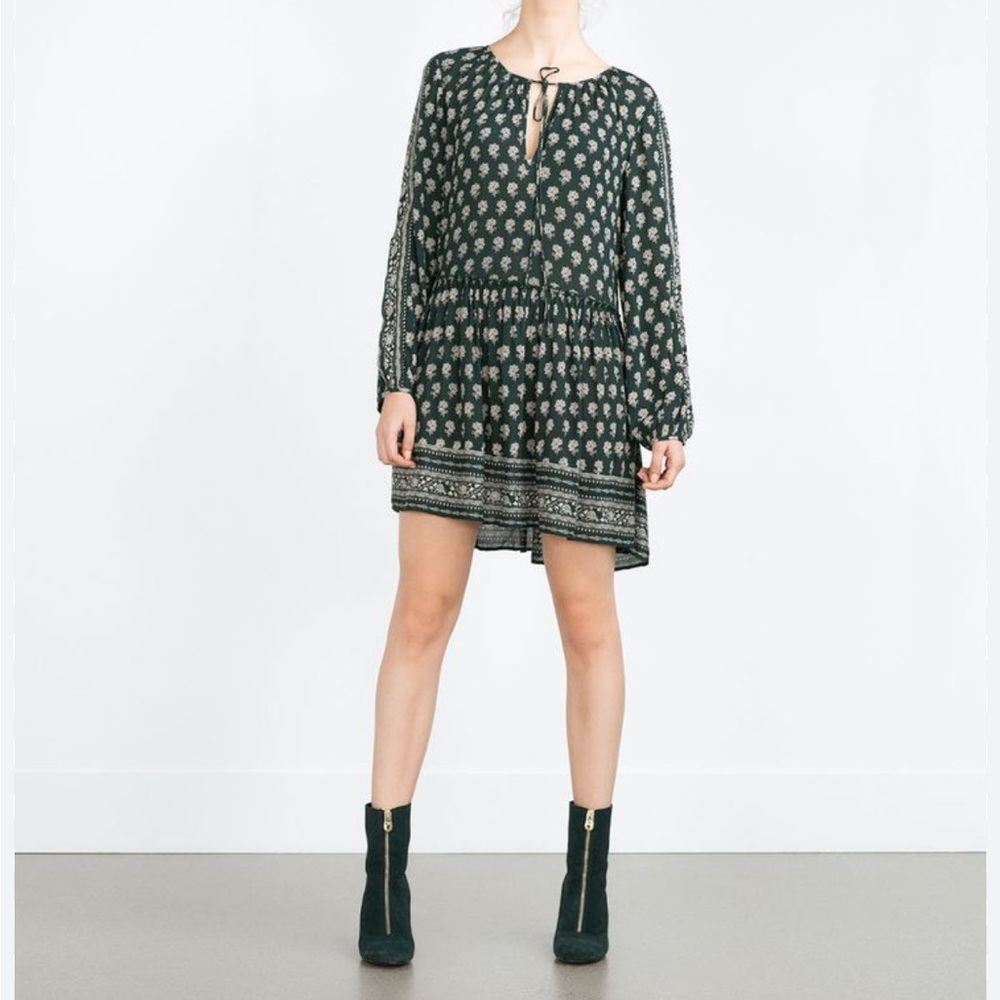 Zara Black and White Patterned Dress